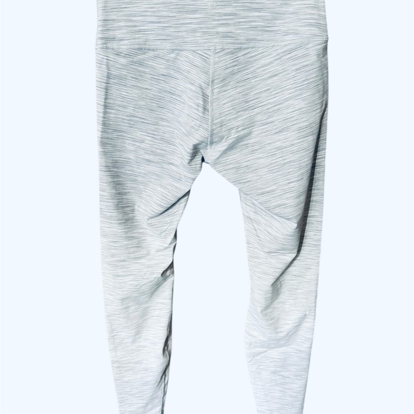 Lululemon Gray and White Ombré Leggings Size 8 - Picture 7 of 12